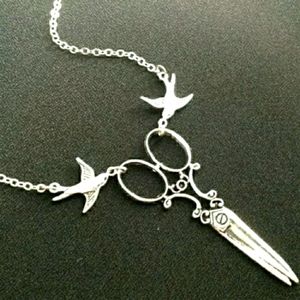 ✂️Antique Birds & Scissor Necklace✂️